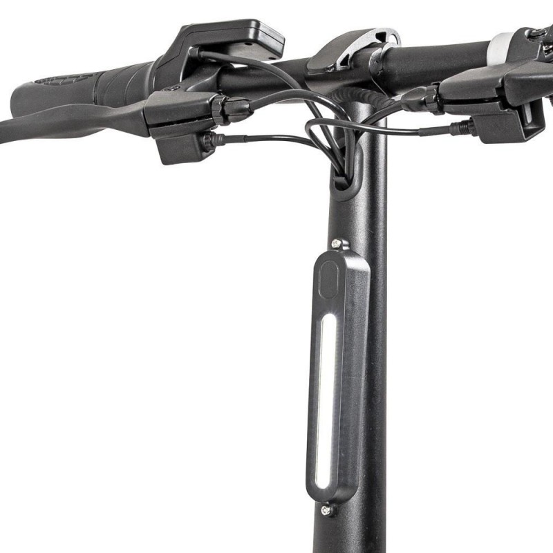Electric Scooter with Removable Seat and Basket holm5701